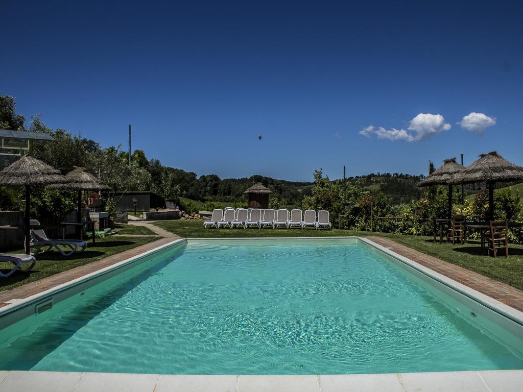 Il Nido D'Amore - Lorenzana Colombaie Bed & Breakfast エクステリア 写真
